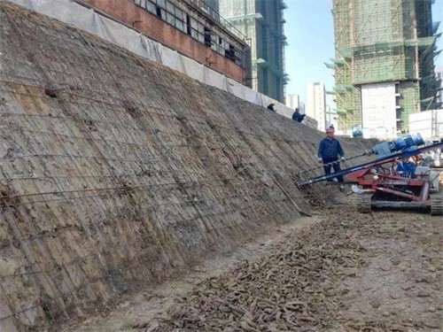 沁县建筑边坡支护